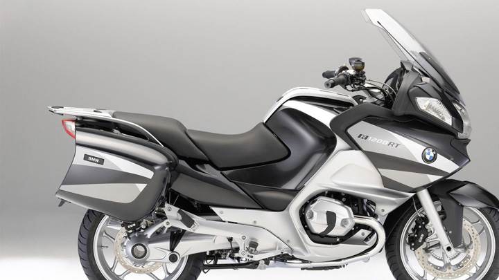 BMW R1200RT In Bllack And White And Side Pose